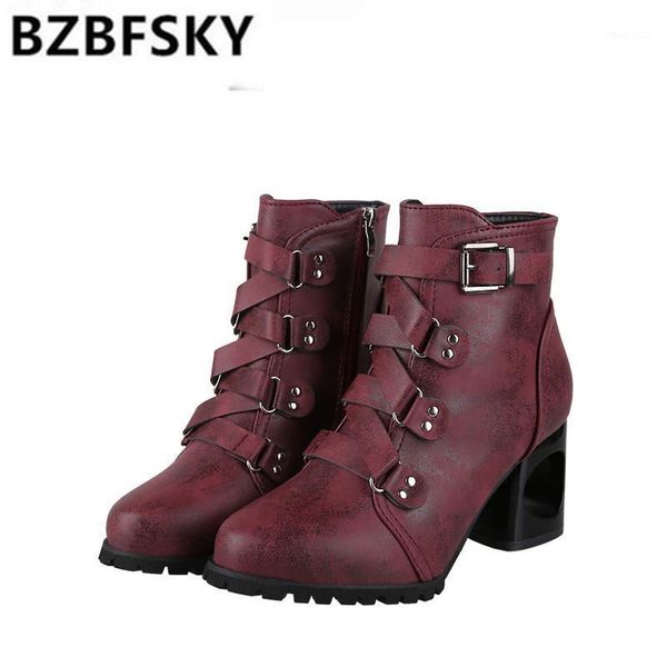 2020women ankle boots soft leather shoes women boots .5cm high heels buckle causal zip ladies footwear women's1, Black
2020women ankle boots soft leather shoes women boots .5cm high heels buckle causal zip ladies footwear women's1, Black