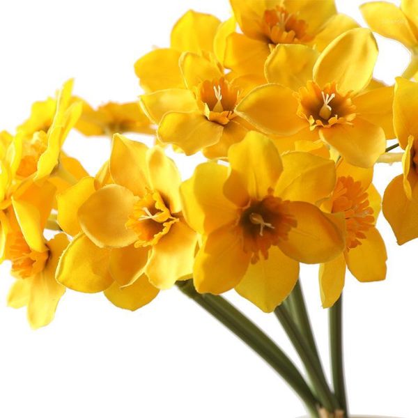 6pcs/lot home room artificial simulation narcissus flower living room window decor fake flowers wedding scene decor daffodil1
6pcs/lot home room artificial simulation narcissus flower living room window decor fake flowers wedding scene decor daffodil1