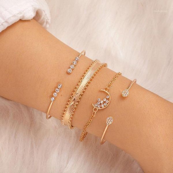 loday 4 pcs/set alloy rhinestone opening bracelet for women hyperbole drops and moon shape chain bracelet jewelry set 2020 new1, Black
loday 4 pcs/set alloy rhinestone opening bracelet for women hyperbole drops and moon shape chain bracelet jewelry set 2020 new1, Black