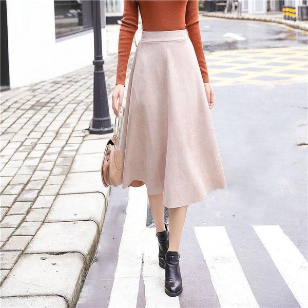 women 2021 autumn winter new suede midi skirts female high waist elegant a-line skirts ladies fashion casual faldas a4951, Black
women 2021 autumn winter new suede midi skirts female high waist elegant a-line skirts ladies fashion casual faldas a4951, Black