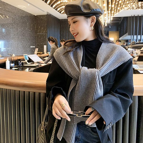 eight color brand autumn and winter texture needling soft waxy warm hooded woolen scarf modeling shawl klwe, Blue;gray
eight color brand autumn and winter texture needling soft waxy warm hooded woolen scarf modeling shawl klwe, Blue;gray