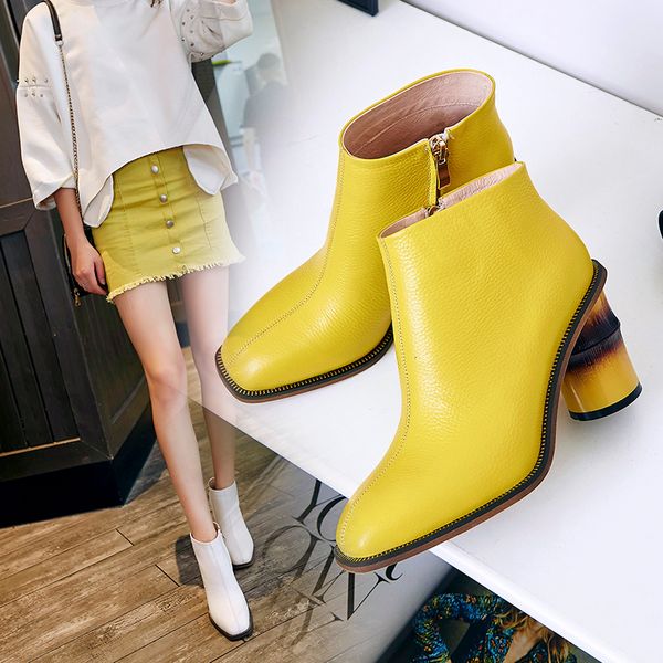 2021 autumn and winter round-heeled of uppermost pig skin bottom lining boots for women g2al, Black
2021 autumn and winter round-heeled of uppermost pig skin bottom lining boots for women g2al, Black