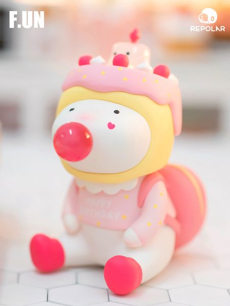 hyfrdflooking for unicorn repolar dessert series blind box toy cute girl handmade dollgdr, Silver
hyfrdflooking for unicorn repolar dessert series blind box toy cute girl handmade dollgdr, Silver