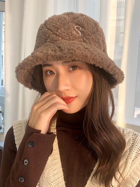 wide brim hats 2021 winter warm hat women's tide embroidery letters lamb hair fisherman plush big men outdoor sports, Blue;gray
wide brim hats 2021 winter warm hat women's tide embroidery letters lamb hair fisherman plush big men outdoor sports, Blue;gray