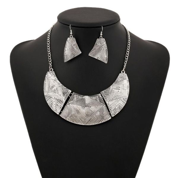 lzhlq vintage metal pattern necklace trendy women geometric splice chain necklaces ethnic carving plated jewelry accessory, Silver
lzhlq vintage metal pattern necklace trendy women geometric splice chain necklaces ethnic carving plated jewelry accessory, Silver