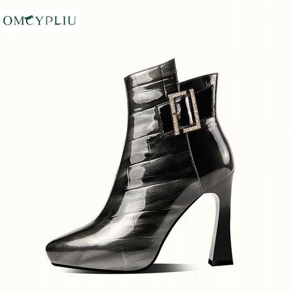 boots women's high winter shoes plus velvet fashion woman ankle ladies size boot female botines mujer1, Black
boots women's high winter shoes plus velvet fashion woman ankle ladies size boot female botines mujer1, Black