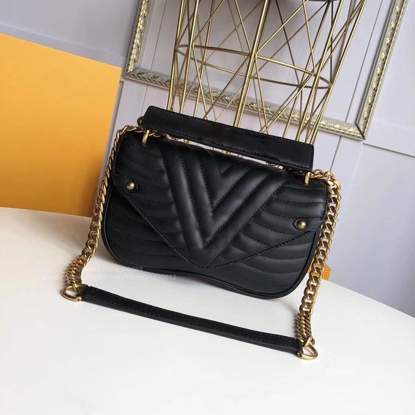 fashion genuine leather luxury ladies handbag selling shoulder bag m51683 size21..13..6.5cm ing
fashion genuine leather luxury ladies handbag selling shoulder bag m51683 size21..13..6.5cm ing