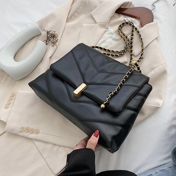 2021 high capacity designer pu leather shoulder bag 2021 women's trend simple large handbags zipper hand bag
2021 high capacity designer pu leather shoulder bag 2021 women's trend simple large handbags zipper hand bag