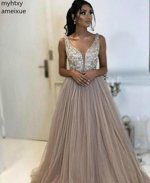 new a line long evening dresses 2019 deep v neck tulle formal women wear party gowns plus size custom made robe1, White;black
new a line long evening dresses 2019 deep v neck tulle formal women wear party gowns plus size custom made robe1, White;black