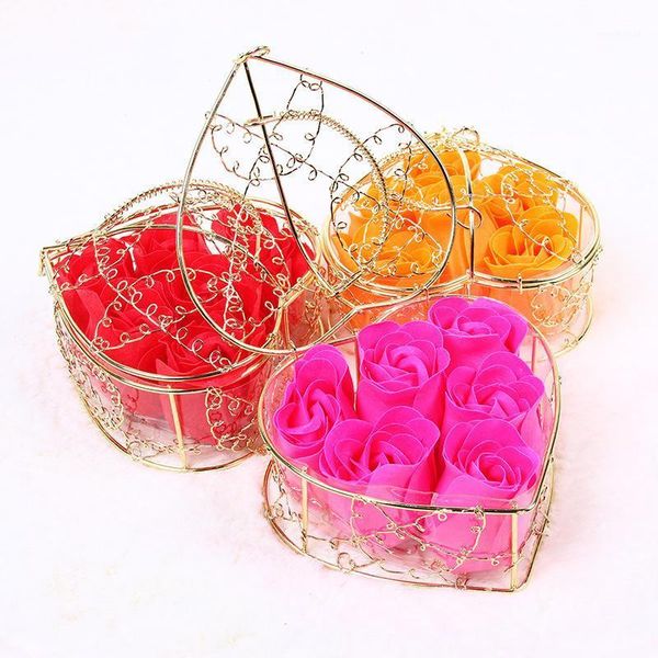 6pcs/set handmade scented rose soap flower with box package bath wash soap petal valentine day gift wedding decor1
6pcs/set handmade scented rose soap flower with box package bath wash soap petal valentine day gift wedding decor1