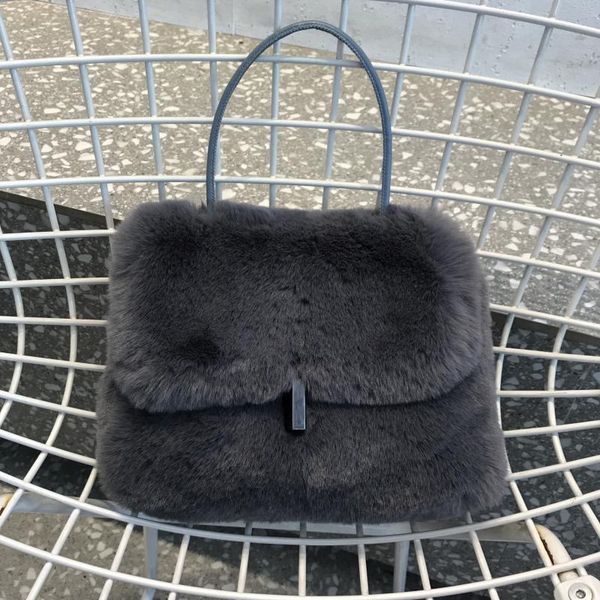casual solid color faux fur crossbody bags for women fluffy plush women's bag winter soft plush women shoulder bag handbags 2021
casual solid color faux fur crossbody bags for women fluffy plush women's bag winter soft plush women shoulder bag handbags 2021