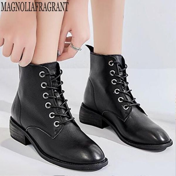 autumn women boots british style short tube motorcycle boots woman genuine leather women shoes thick heel ankle y440, Black
autumn women boots british style short tube motorcycle boots woman genuine leather women shoes thick heel ankle y440, Black