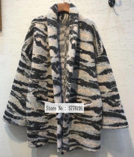 2021ss zebra animal print women sweaters alpaca wool coat drop shoulder oversize cashmere cardigan seam pockets long sleeves, White
2021ss zebra animal print women sweaters alpaca wool coat drop shoulder oversize cashmere cardigan seam pockets long sleeves, White