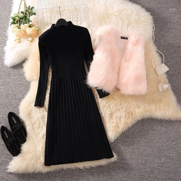 2021 women autumn winter slim dress 2 piece sets lady fur vest + knitted long sleeve dress suits lady elegant solid sets i371, Gray
2021 women autumn winter slim dress 2 piece sets lady fur vest + knitted long sleeve dress suits lady elegant solid sets i371, Gray