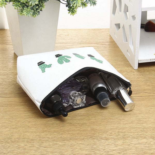 2020 fashion women cosmetic bag travel make up case new printing cactus ladies toiletry wash organizer bag 
2020 fashion women cosmetic bag travel make up case new printing cactus ladies toiletry wash organizer bag