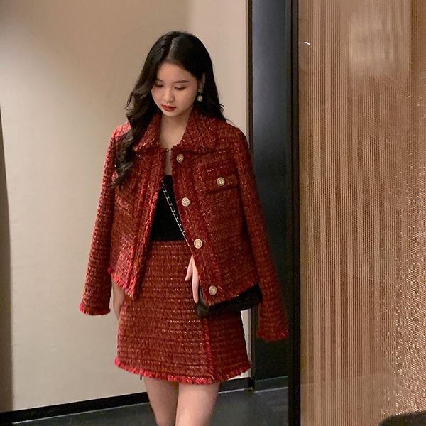 women's tracksuits women 2021 autumn winter 2 piece set female short woolen tweed jacket coat & mini skirt ladies chic two outfits b451, Gray
women's tracksuits women 2021 autumn winter 2 piece set female short woolen tweed jacket coat & mini skirt ladies chic two outfits b451, Gray