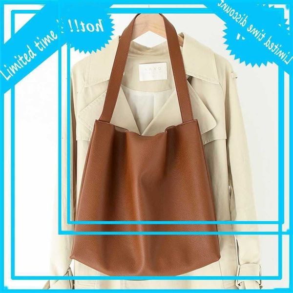 korean casual soft skin pure color underarm versatile fashion large capacity tote simple minority children's single shoulder bag
korean casual soft skin pure color underarm versatile fashion large capacity tote simple minority children's single shoulder bag