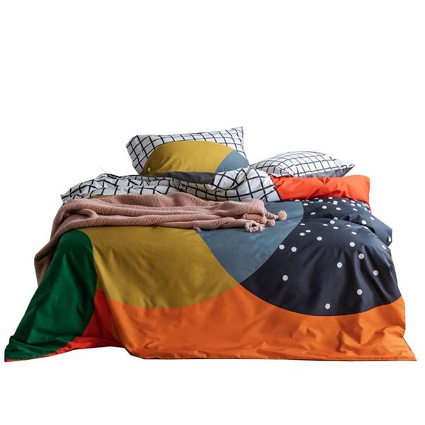 modern geometric cotton bedding set 4pcs  king size colourful duvet cover bed sheet pillowcase 
modern geometric cotton bedding set 4pcs  king size colourful duvet cover bed sheet pillowcase