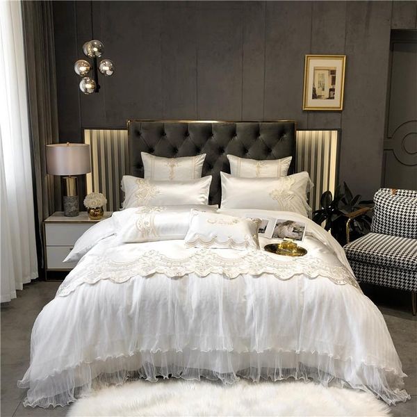 1200tc satin silky and cotton bedding set golden double layer lace ruffle duvet cover set bed sheet pillowcase king 4/7pcs
1200tc satin silky and cotton bedding set golden double layer lace ruffle duvet cover set bed sheet pillowcase king 4/7pcs