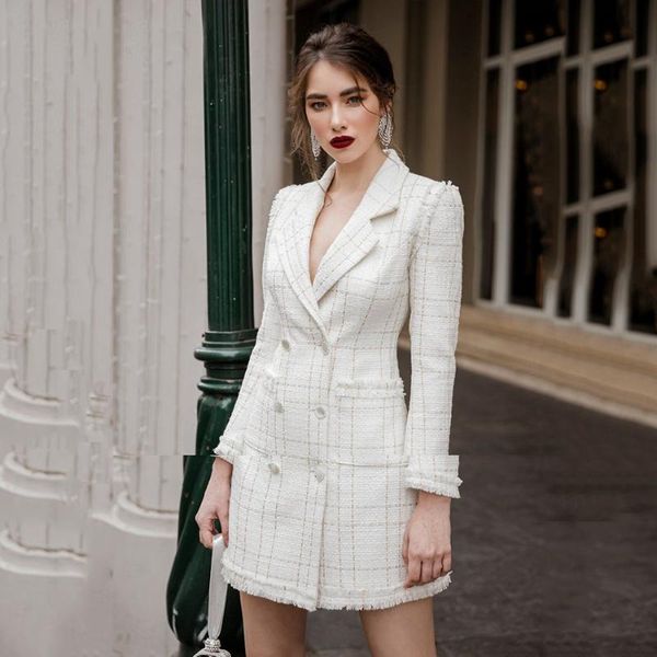 casual dresses vintage plaid double breasted long sleeve v-neck a-line mini dress vestidos elegant women's party 2021 winter, Black;gray
casual dresses vintage plaid double breasted long sleeve v-neck a-line mini dress vestidos elegant women's party 2021 winter, Black;gray