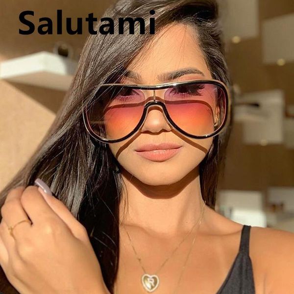 sunglasses vintage one piece hollow out frame women men 2021 brand designer oversize flat gradient sun glasses female fashion, White;black
sunglasses vintage one piece hollow out frame women men 2021 brand designer oversize flat gradient sun glasses female fashion, White;black
