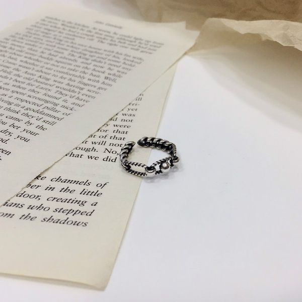vintage s925 sterling thai silver 925 original open ended rings resizable weird funny twist beads hollow charm ring, Golden;silver
vintage s925 sterling thai silver 925 original open ended rings resizable weird funny twist beads hollow charm ring, Golden;silver
