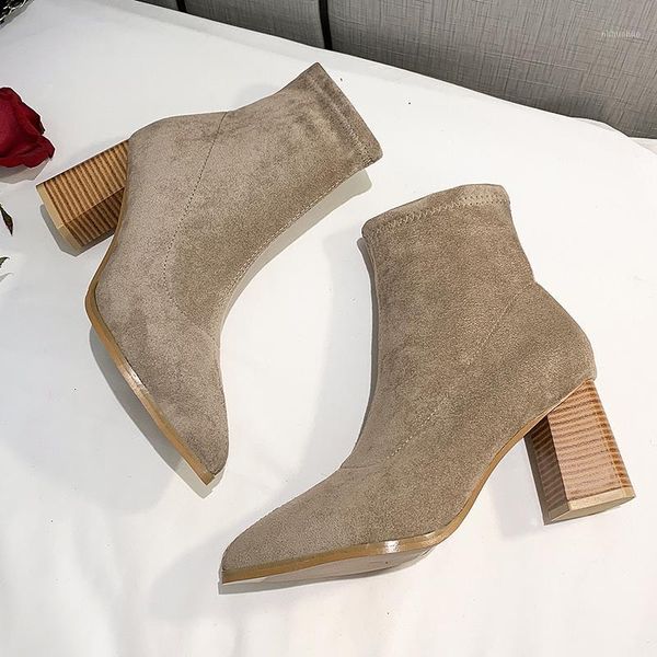 boots 2021 winter women high heel warm plush ankle gothic shoes platform elegant khaki black suede ankle1
boots 2021 winter women high heel warm plush ankle gothic shoes platform elegant khaki black suede ankle1