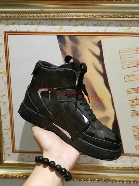 2021 men and women sneakers leather flat high-casual shoes fashion big letter simplicity design outdoor sneakers couple models, Black
2021 men and women sneakers leather flat high-casual shoes fashion big letter simplicity design outdoor sneakers couple models, Black