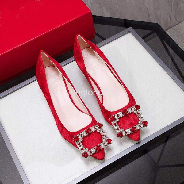 dress shoes spring square buckle light mouth red bride xiuhe wedding shoes pointed thin heel high single shoe women, Black
dress shoes spring square buckle light mouth red bride xiuhe wedding shoes pointed thin heel high single shoe women, Black