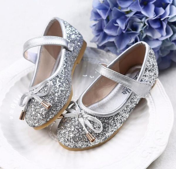 designer girls leather shoes children single shoes 2021 new dress shoes spring and autumn bow crystal little girl princess, Black;grey
designer girls leather shoes children single shoes 2021 new dress shoes spring and autumn bow crystal little girl princess, Black;grey