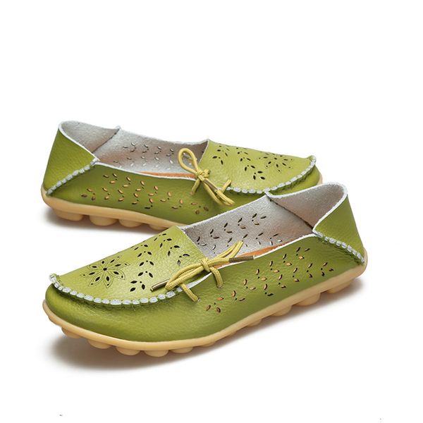 2020 new mother's hole flat sole single female sandals summer beans shoes leisure, Black
2020 new mother's hole flat sole single female sandals summer beans shoes leisure, Black