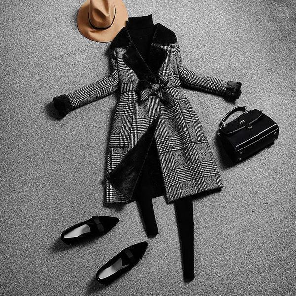 women slim belt turndown collar coats fashion vintage plaid wool coat ladies korean autumn winter warm faux wool liner outerwear1, Black
women slim belt turndown collar coats fashion vintage plaid wool coat ladies korean autumn winter warm faux wool liner outerwear1, Black