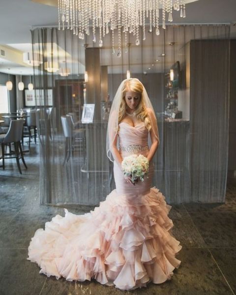 pink cascading ruffles princess wedding dresses 2021 sweetheart beading belt mermaid vestidos de novia robe de mariee boho wedding gowns, White
pink cascading ruffles princess wedding dresses 2021 sweetheart beading belt mermaid vestidos de novia robe de mariee boho wedding gowns, White