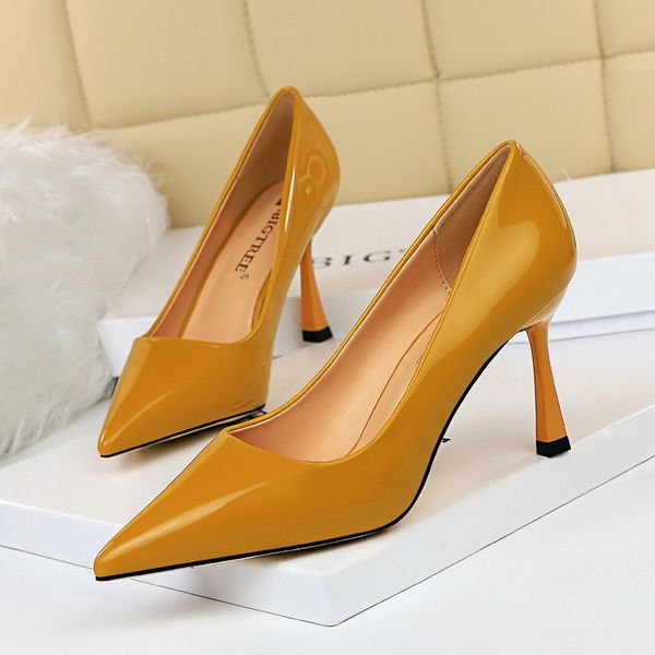 2021 female eight inches high-heeled pumps naked blue wedding lady low heels plus size 43 scarpins valentine party shoes 23mv, Black
2021 female eight inches high-heeled pumps naked blue wedding lady low heels plus size 43 scarpins valentine party shoes 23mv, Black