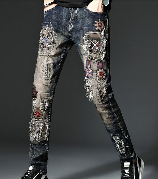embroidered men's fashion tattered beggar autumn and winter rotten pants personality thickening jeans, Blue
embroidered men's fashion tattered beggar autumn and winter rotten pants personality thickening jeans, Blue