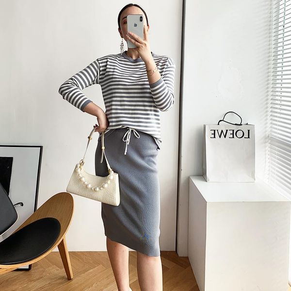 genayooa knit striped skirt set pullover two piece set office lady elastic waist 2 piece women korean 2020 autumn winter, Gray
genayooa knit striped skirt set pullover two piece set office lady elastic waist 2 piece women korean 2020 autumn winter, Gray