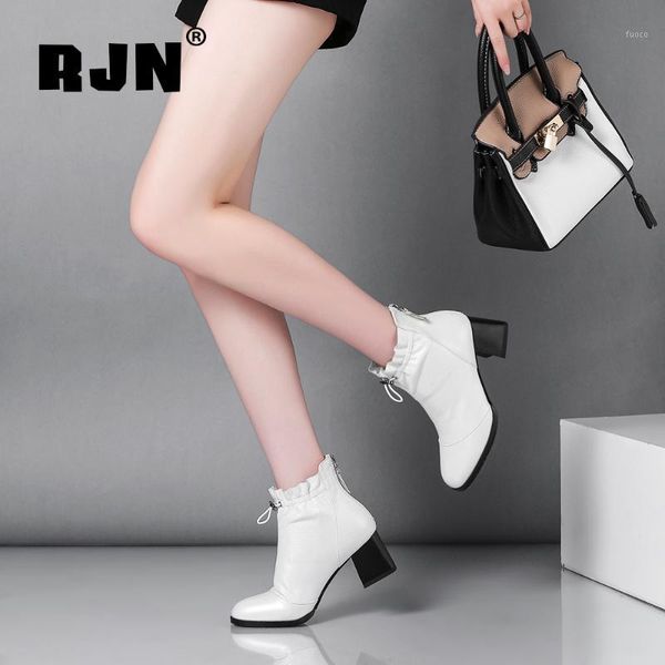 boots rjn genuine leather women' s classic round toe square heel elastic band shoes zipper fashion ankle ro091, Black 
boots rjn genuine leather women' s classic round toe square heel elastic band shoes zipper fashion ankle ro091, Black