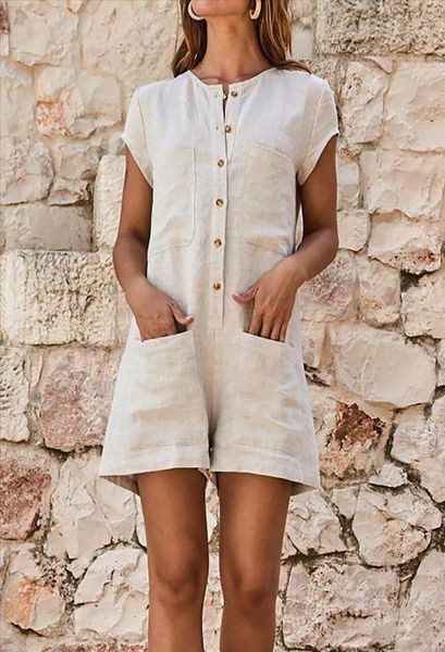 2020 summer new fashion short sleeved round neck tooling jumpsuit shorts casual waist slimming jumpsuit drop shipping, Black;white
2020 summer new fashion short sleeved round neck tooling jumpsuit shorts casual waist slimming jumpsuit drop shipping, Black;white