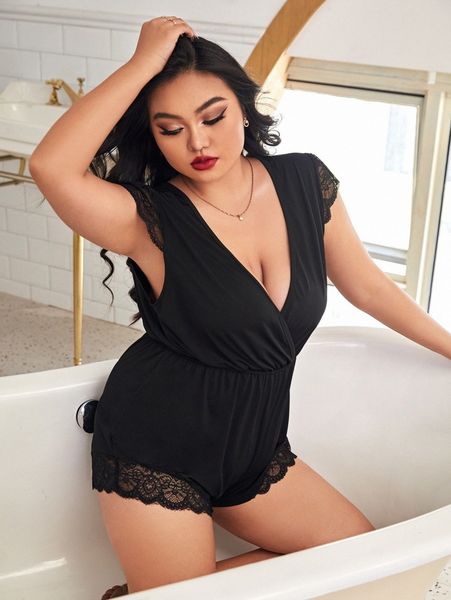 plus contrast lace scallop trim plunging neck sleep romper u1xl#, Black;white
plus contrast lace scallop trim plunging neck sleep romper u1xl#, Black;white
