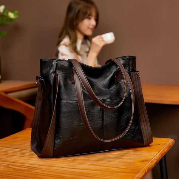 cross body leather women's bags 2021 autumn and winter large-capacity sheepskin soft fashion handbag
cross body leather women's bags 2021 autumn and winter large-capacity sheepskin soft fashion handbag