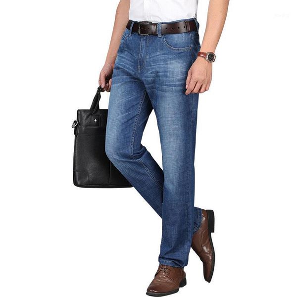 2020 men's classic jeans straight full length casual elasticity jeans man trouser autumn cowboy pant big size 28-441, Blue
2020 men's classic jeans straight full length casual elasticity jeans man trouser autumn cowboy pant big size 28-441, Blue