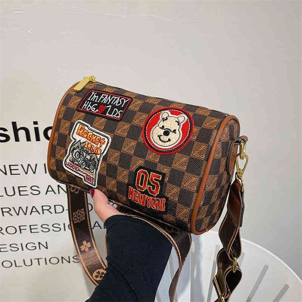 2022 factory wholesale new this year's popular spring new portable small bag, women's feeling, versatile, niche printed single sho
2022 factory wholesale new this year's popular spring new portable small bag, women's feeling, versatile, niche printed single sho