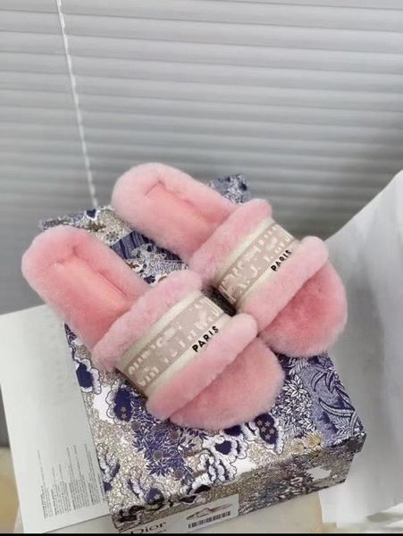letter cotton slippers new with prints slide sandals,beach flip flops for women pursuit pool slides slippers printing slippers size 35-42, Black;grey
letter cotton slippers new with prints slide sandals,beach flip flops for women pursuit pool slides slippers printing slippers size 35-42, Black;grey