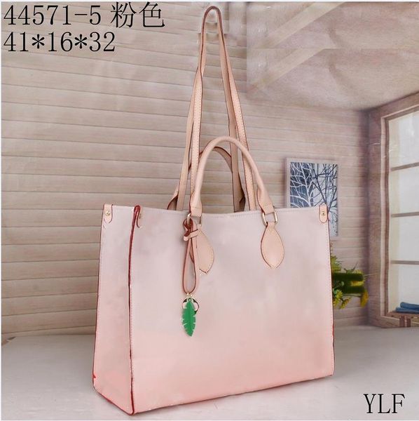 22ss designer day packs blue pink black grils handbags gradient letter printing handbag diagonal span single high capacity bags clutch messe
22ss designer day packs blue pink black grils handbags gradient letter printing handbag diagonal span single high capacity bags clutch messe