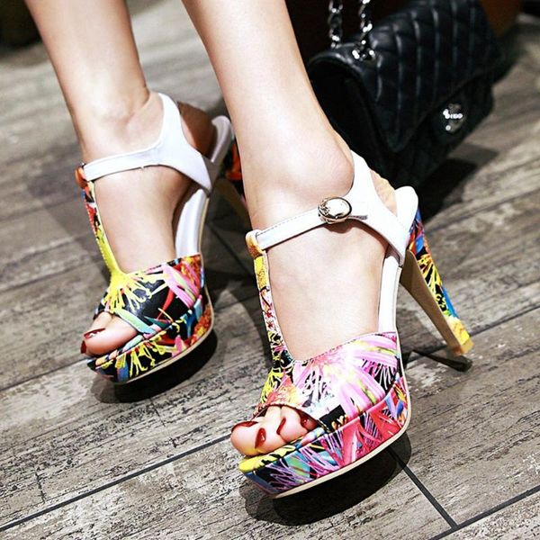 sandals bonjomarisa plush size 46 ladies buckle strap platform high heel women luxucy fashion dress party shoes woman, Black
sandals bonjomarisa plush size 46 ladies buckle strap platform high heel women luxucy fashion dress party shoes woman, Black