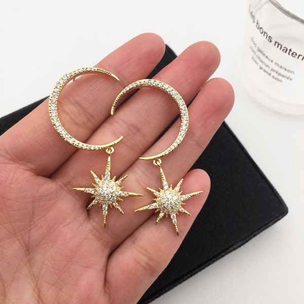 european and american luxury micro-inlaid zirconium crescent star earrings atmospheric socialite elegant earrings s925 silver needle
european and american luxury micro-inlaid zirconium crescent star earrings atmospheric socialite elegant earrings s925 silver needle