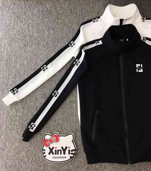2022 factory wholesale new model autumn pure cotton sportswear women's casual team wear two piece set fashion, White
2022 factory wholesale new model autumn pure cotton sportswear women's casual team wear two piece set fashion, White