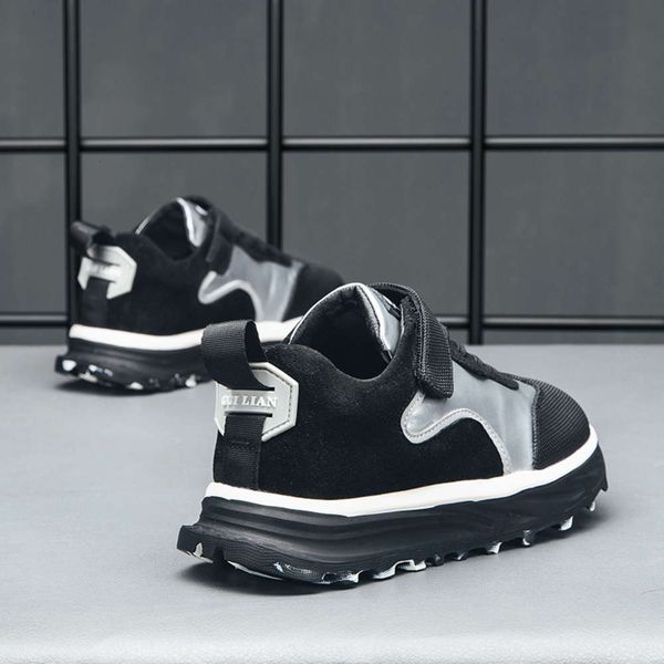 men's children's sports sho new spring and autumn in 2020, Black
men's children's sports sho new spring and autumn in 2020, Black