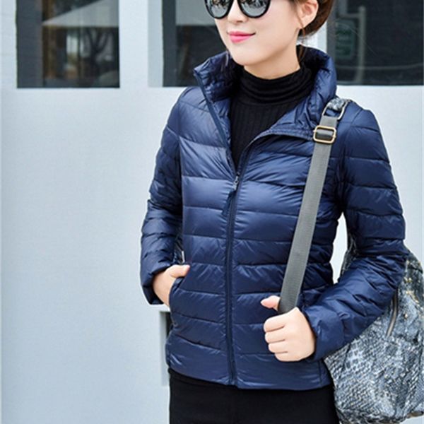 light ultra 2020 plus size4xl short winter collar female casual jackets down jacket ladies gq1547 aaoa, Black
light ultra 2020 plus size4xl short winter collar female casual jackets down jacket ladies gq1547 aaoa, Black