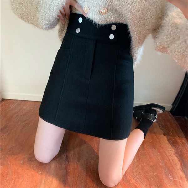 new 2021 winter female short of solid wool knee skirts above a line skirt thin mujer y392 g2fz h1z5, Black
new 2021 winter female short of solid wool knee skirts above a line skirt thin mujer y392 g2fz h1z5, Black